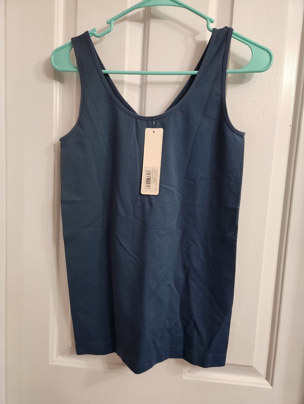Lady's V or U Neckline Reversible Seamless Tank Plus Size Denim Blue